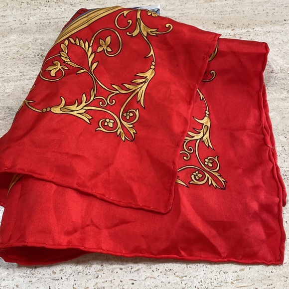 Vintage SILK SCARF 🧣 the 12 horoscopes The Sun I. MAGNIN & Co 28” by 29” - Picture 16 of 16